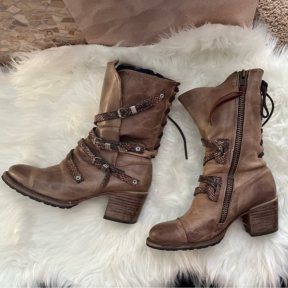 Freebird Cora Boots in Dusty Rose Size 10